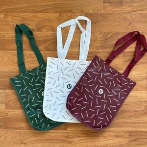 ❤️ Three Brand New Lululemon Small Holiday Tote Bags